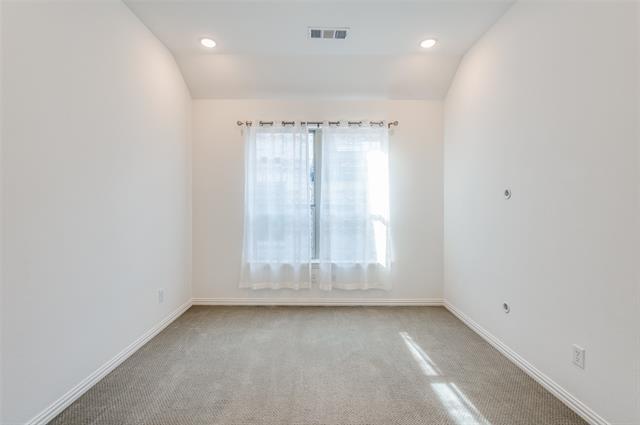 Building Photo - 1625 Daisy Corner Dr