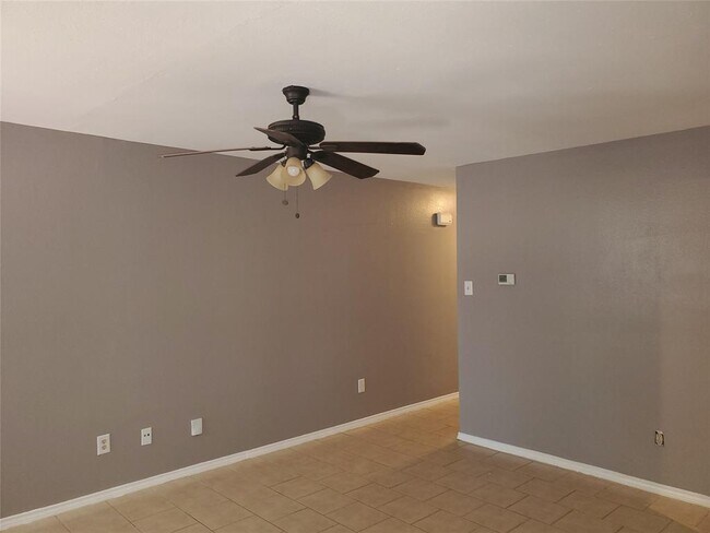 Building Photo - 2312 Whitlow Cove