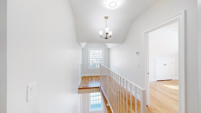 Building Photo - 48 Rockwell St