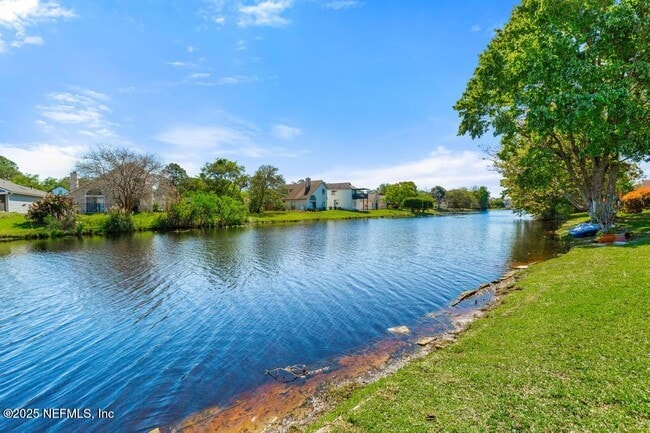 Building Photo - 2887 Lantana Lakes Dr