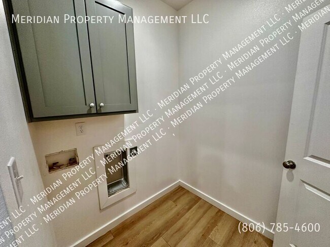 Building Photo - 5727 Kemper St