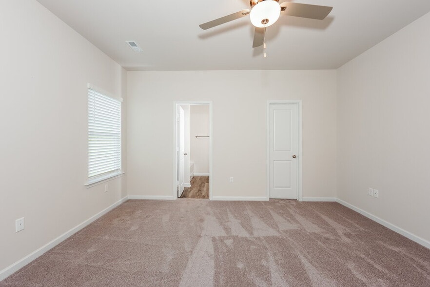 Building Photo - 4577 Morgan Dr