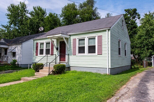 Primary Photo - Charming 2-Bedroom Home with Bonus Attic S...