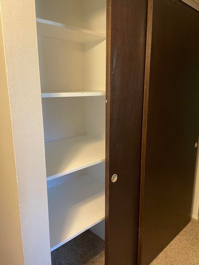 Building Photo - Condo
