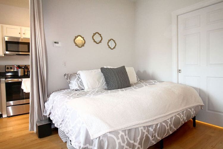 Building Photo - 117 S Main St