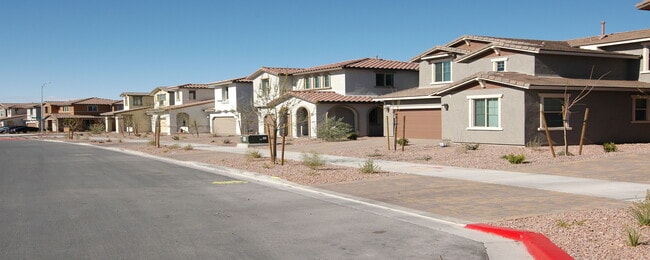 Building Photo - 288 Homeward Way