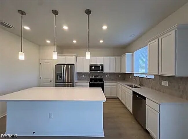 Building Photo - 6600 Estero Bay Dr