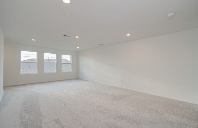 Building Photo - 26503 Foxtail Fern Dr