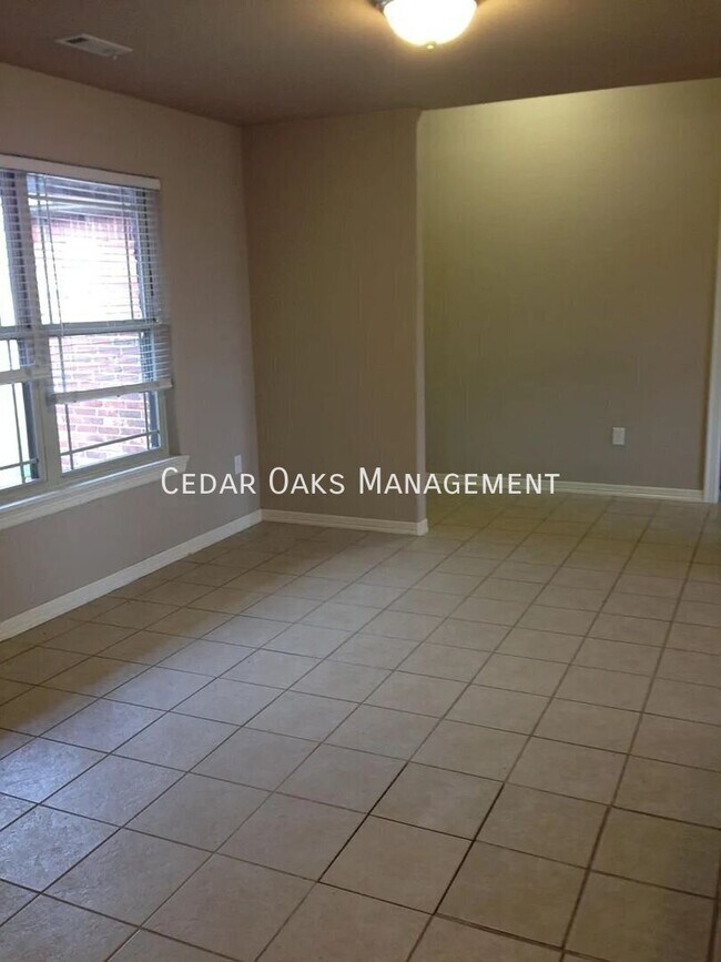 Building Photo - 7291 Haydens Way