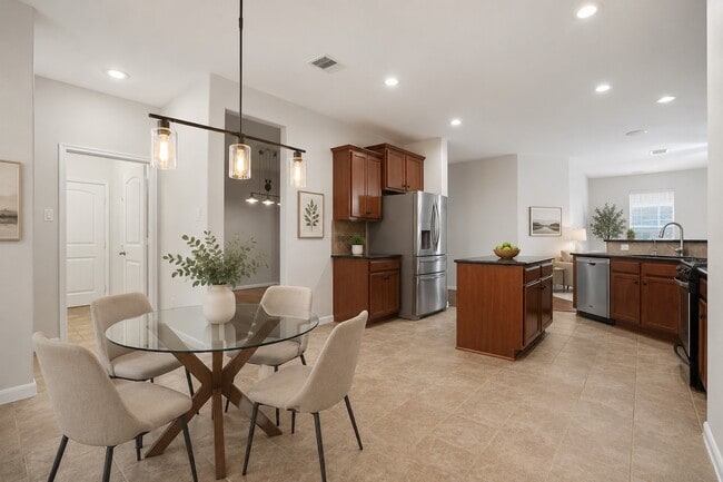 Building Photo - 11126 Celano Dr