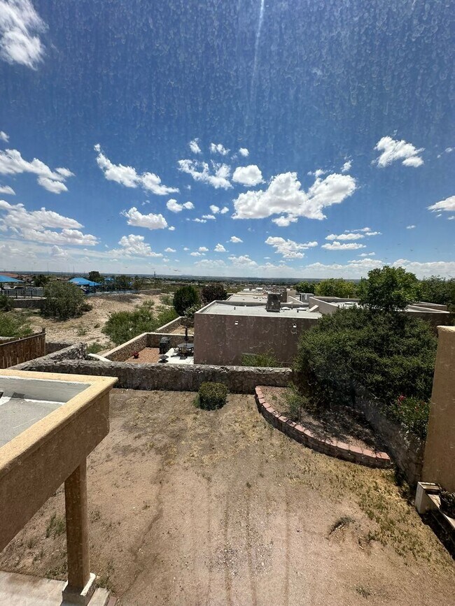 Building Photo - 3503 Northpointe Dr