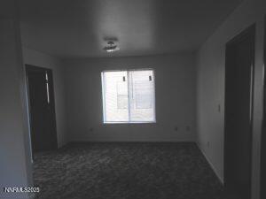 Building Photo - 364 Quail Wy