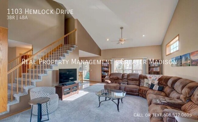 Building Photo - 1103 Hemlock Dr