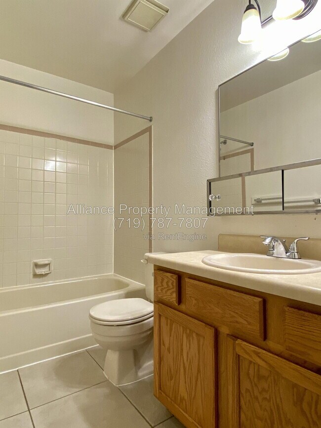 Building Photo - 4072 Muse Way