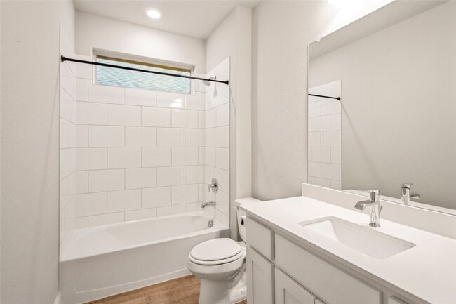 Building Photo - 3032 Lionsgate Dr
