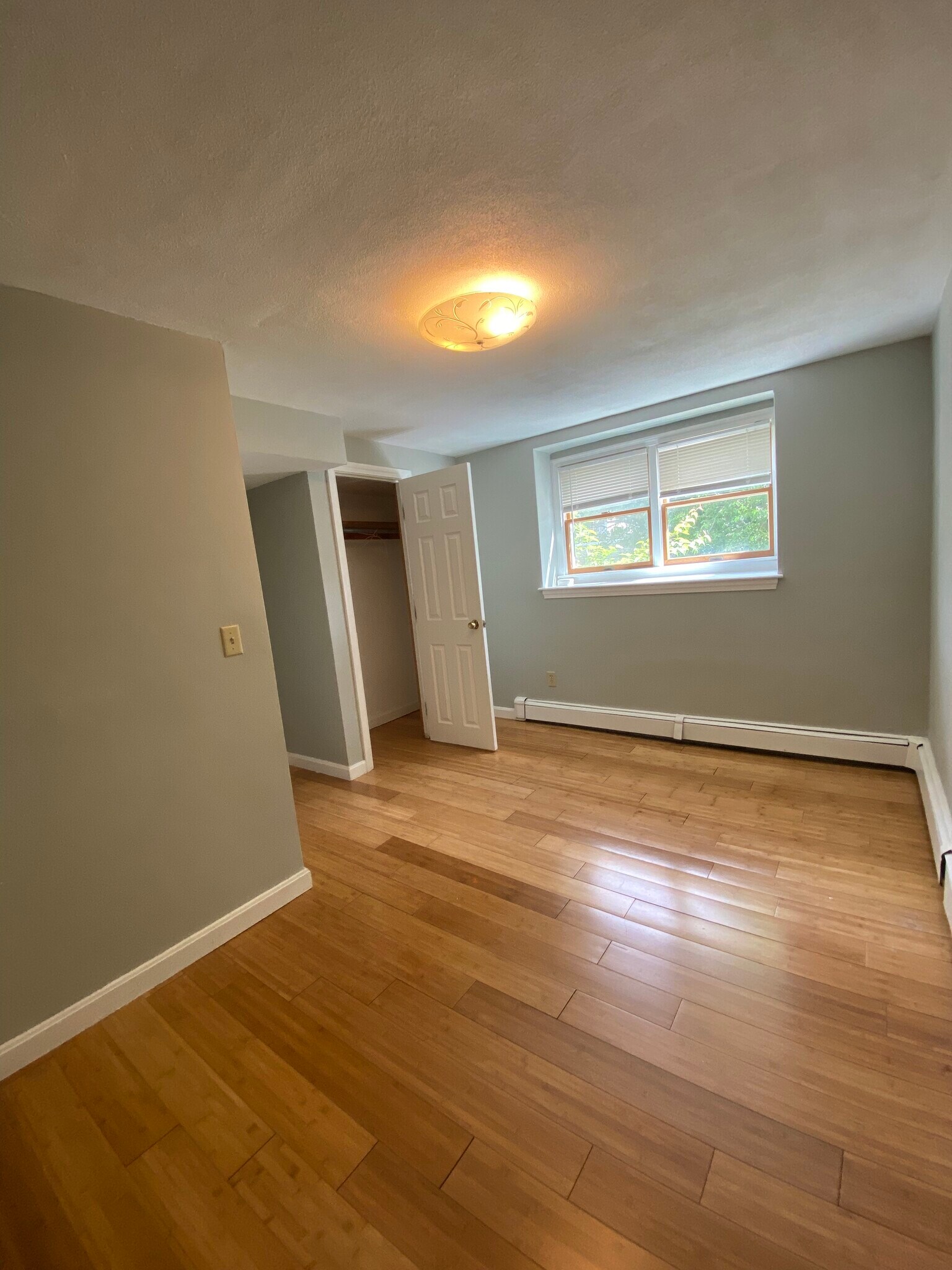 Building Photo - 21 Weymouth Ave