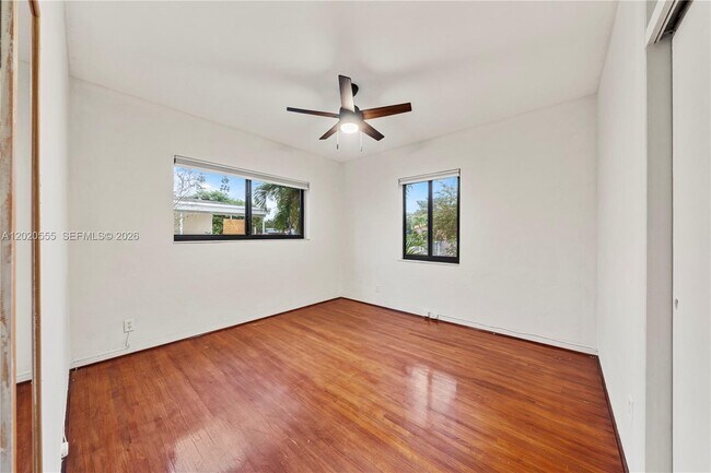Building Photo - 8311 SW 34th Terrace