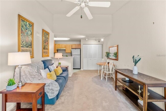 Building Photo - 9117 Lee Vista Blvd