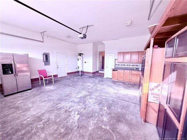 Building Photo - 150 Blacksmith Ln
