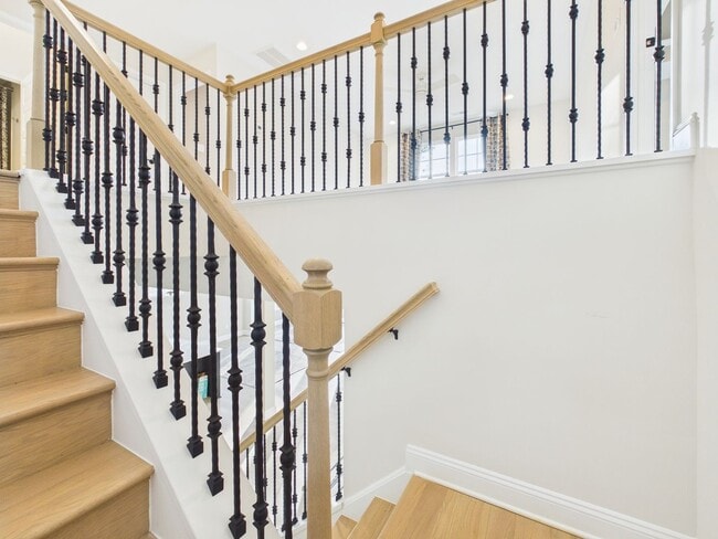 Building Photo - 4725 Tuscany Pl