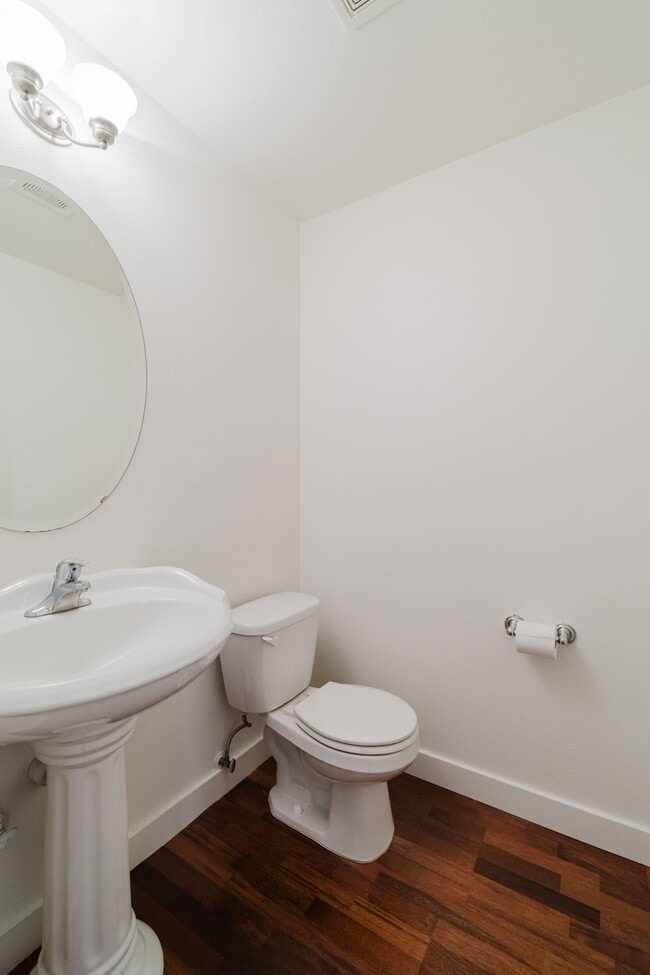 Building Photo - 2805 Alyssa Ct SE