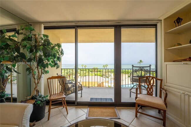 Building Photo - 100 Ocean Trail Way