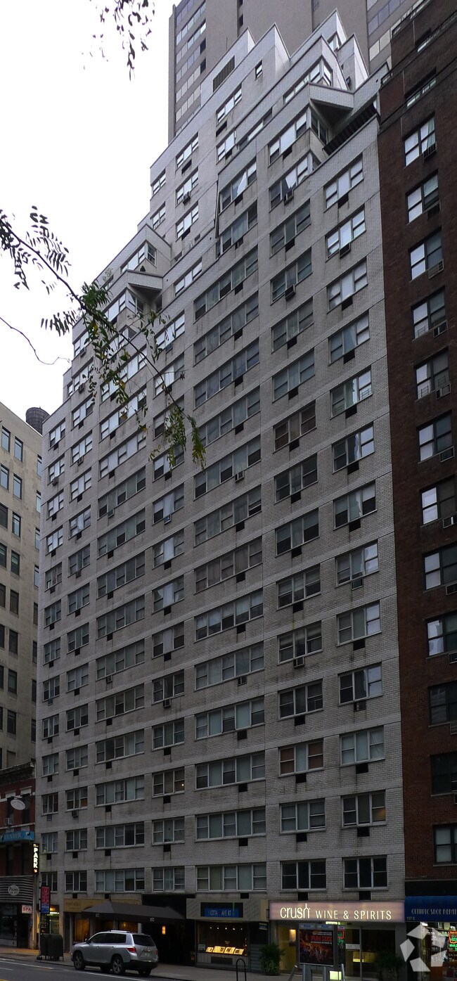 Primary Photo - Gotham Towne House