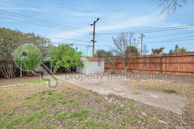 Building Photo - 4837 Jela Way