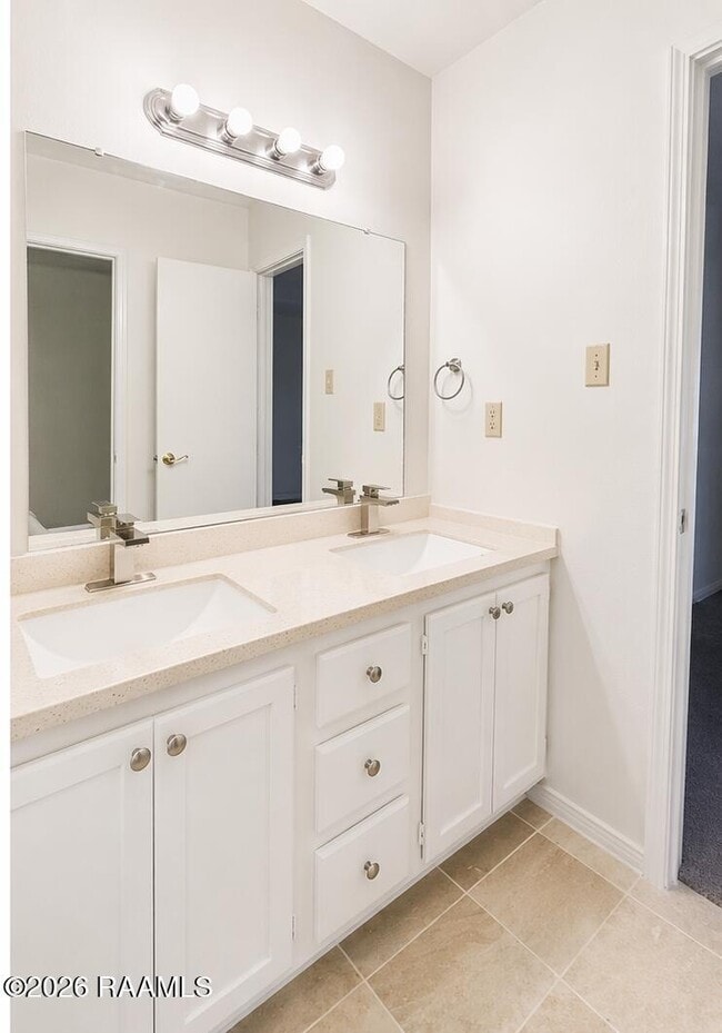 Building Photo - 6212 Stumberg Ln