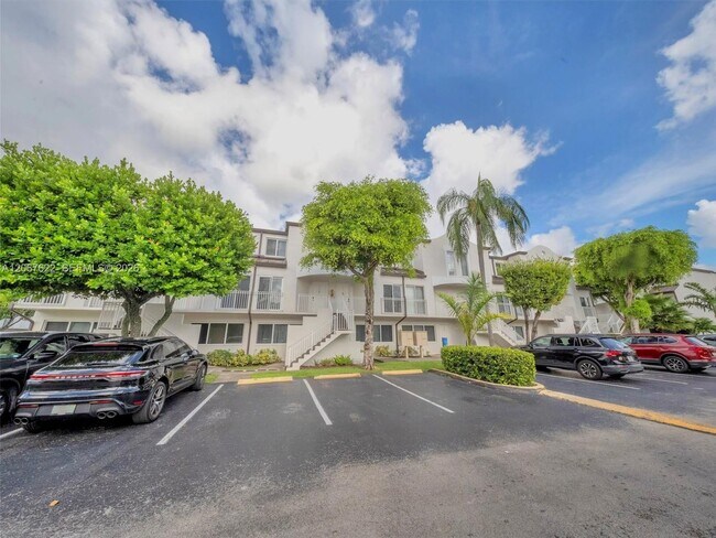 Building Photo - 670 NW 85th Pl
