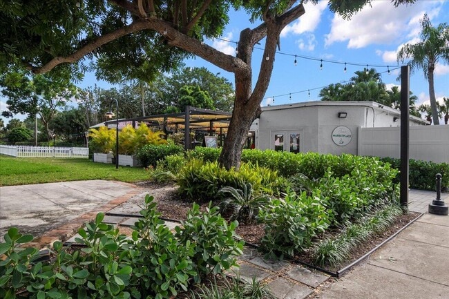 Building Photo - 13334 Polo Club Rd