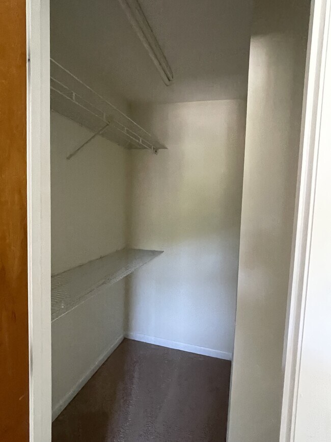 Building Photo - 101 Harvest Dr