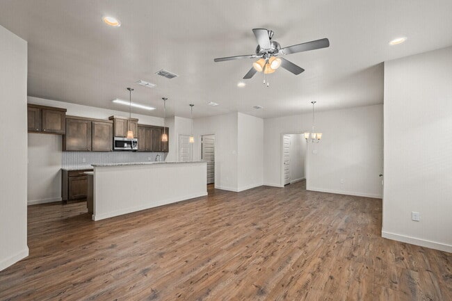 Building Photo - 2541 134th St