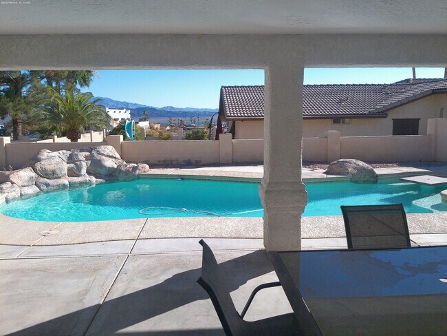 Building Photo - Stunning Lake Havasu Rental 4 BR/ 3BA Pool Home Backing to Park