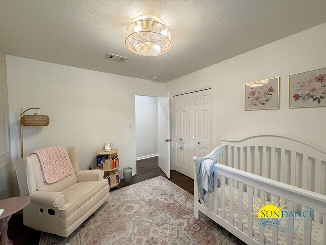 Building Photo - Updated 3-Bedroom Home in Fort Walton Beach!