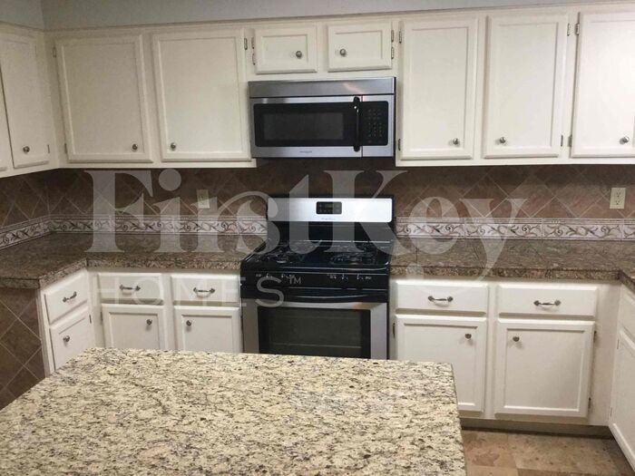 Building Photo - 3506 Cape Forest Dr