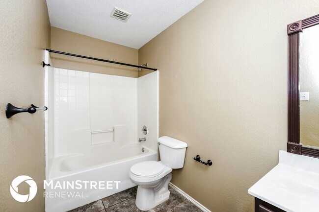 Building Photo - 5601 Ainsdale Dr