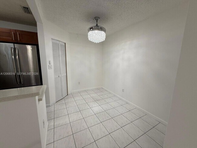 Building Photo - 6540 W 26th Dr