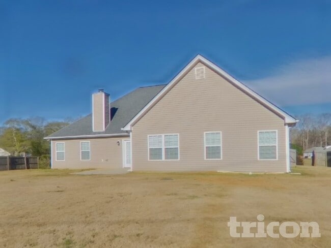 Building Photo - 1801 Fawn Ct