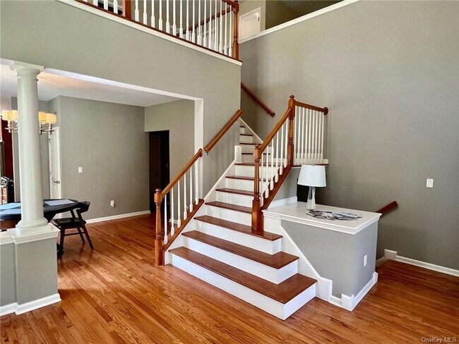 Building Photo - 41 High Ridge Ln