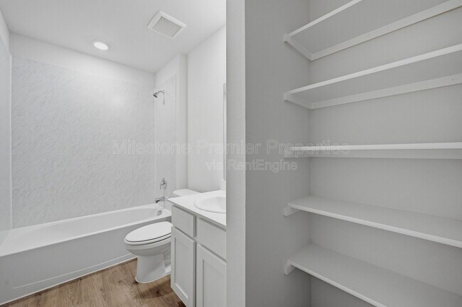 Building Photo - 508 Regiment Rd