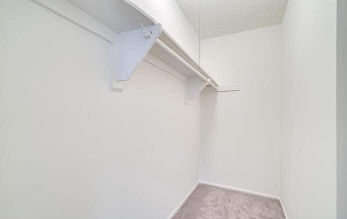 Closet - 3700 N Rosser St