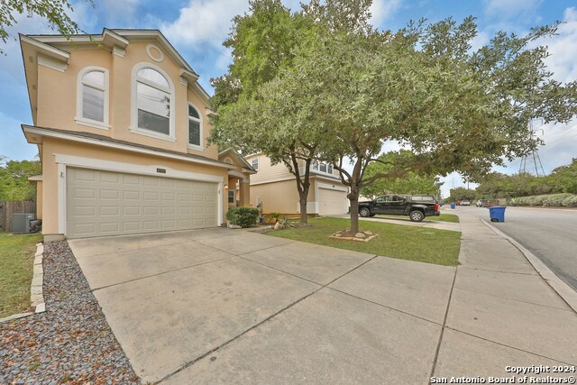 Building Photo - 4707 Shavano Ct