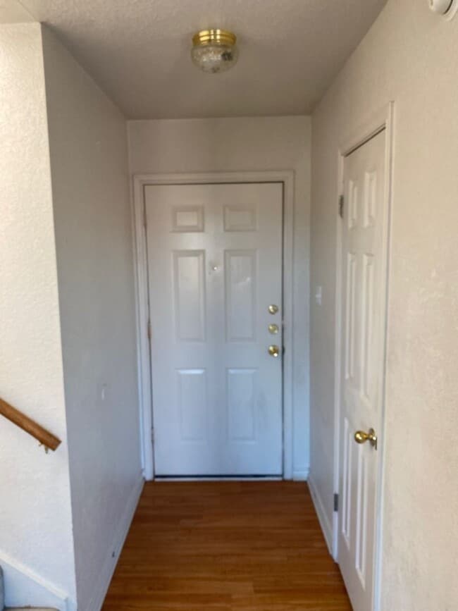 Building Photo - AVAILABLE SOON!