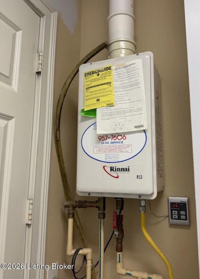 Building Photo - 9422 Norton Commons Blvd