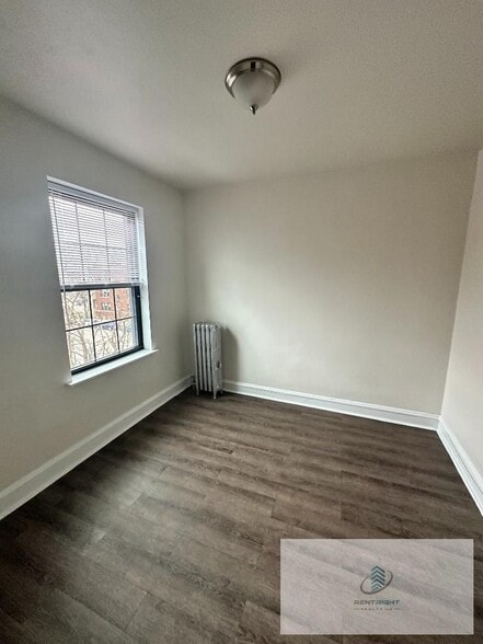 Building Photo - 5301 N Ashland Ave