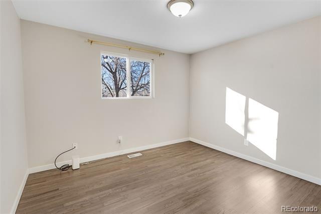 Building Photo - 3919 Tennyson Ave