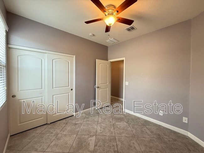 Building Photo - 23849 W Tamarisk Ave