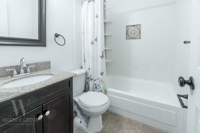 Building Photo - 1269 Cree Dr