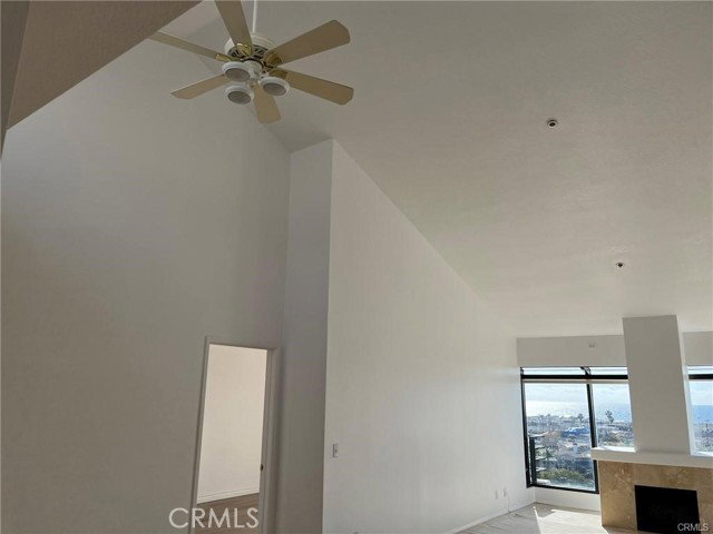 Building Photo - 210 Lille Ln